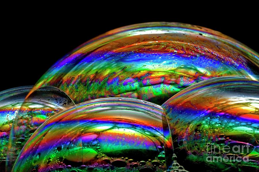 Soap Bubble Iridescence #2 Photograph by Dr Keith Wheeler/science Photo Library