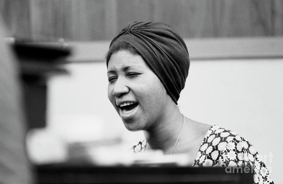 Music Photograph - Soul Singer Aretha Franklin Records #2 by The Estate Of David Gahr