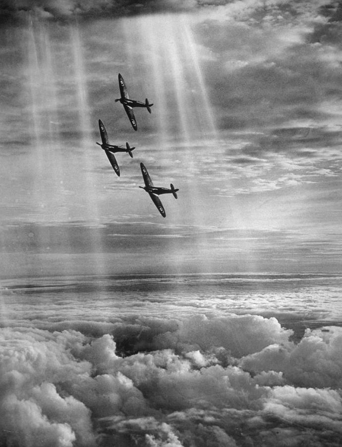 Supermarine Spitfire Photograph by Fox Photos