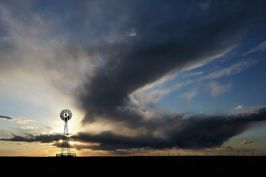 Windmill, Pawnee Natl Grasslands, Co #2 Digital Art by Heeb Photos