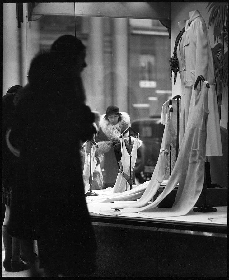 Window Shopping #2 Photograph by The New York Historical Society