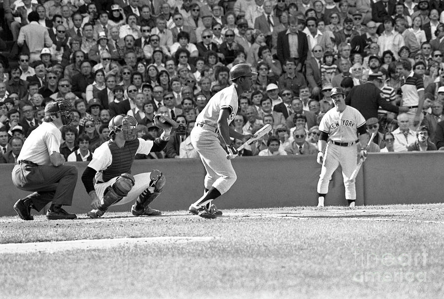 Yankees Versus The Red Sox #2 Photograph by Bettmann