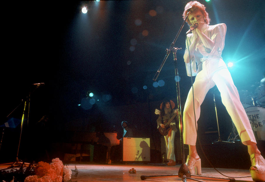 Ziggy Stardust Era Bowie In La Photograph by Michael Ochs Archives