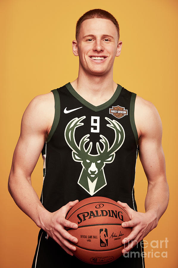 2018 Nba Rookie Photo Shoot Photograph by Jennifer Pottheiser