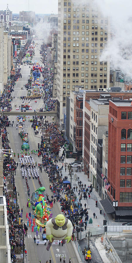 Thanksgiving parades video