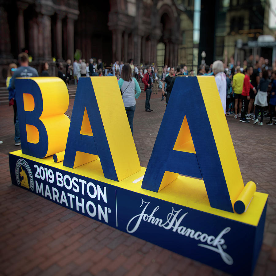 weather boston marathon 2019