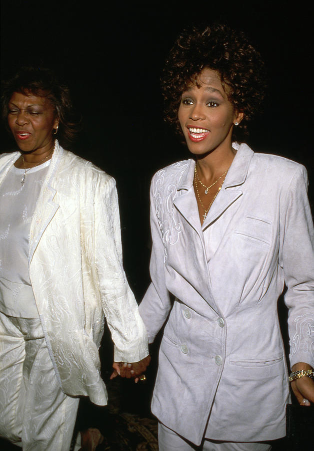 Whitney Houston Photograph - Whitney Houston #21 by Mediapunch