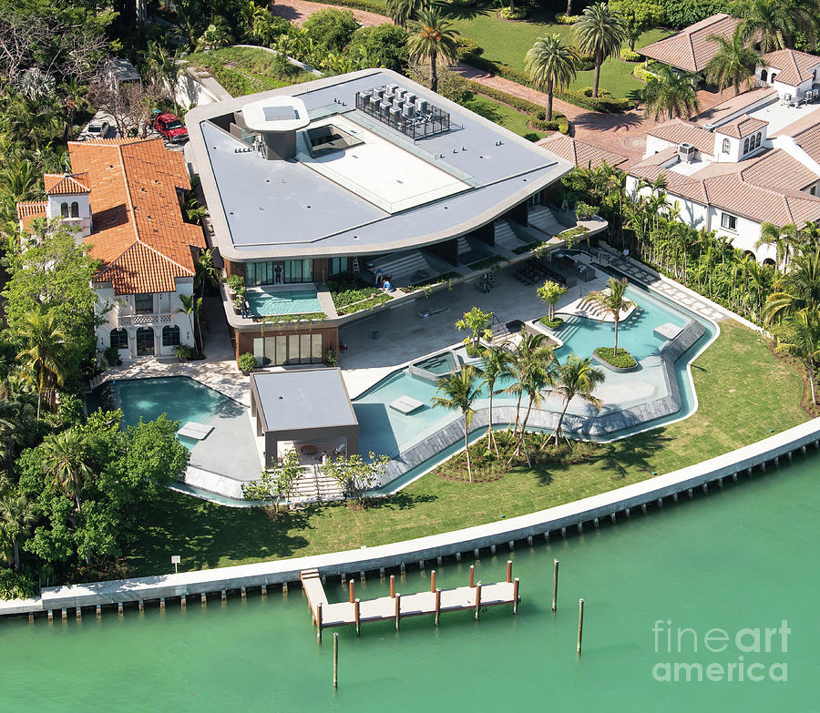 22 Star Island Dr Miami Beach Aerial Photograph by David Oppenheimer