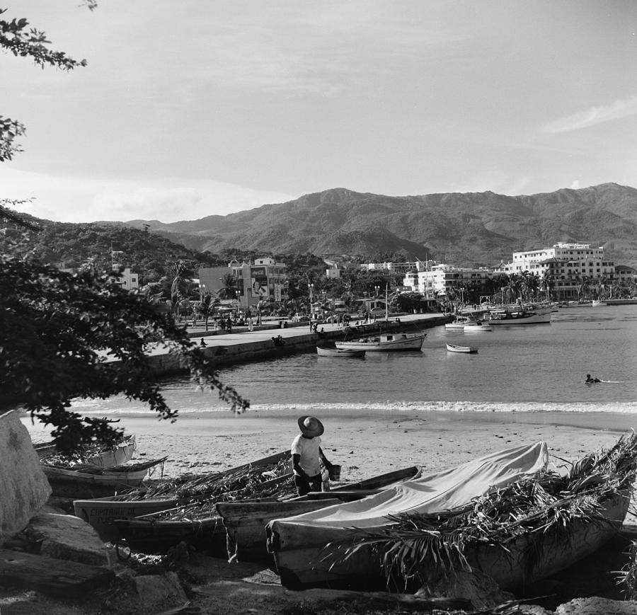 Acapulco, Mexico #23 Photograph by Michael Ochs Archives
