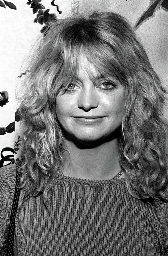 Goldie Hawn #23 Photograph by Mediapunch