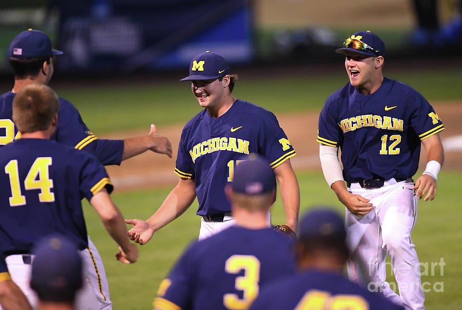 Michigan V Ucla - Game One Photograph by Jayne Kamin-oncea Michigan V Ucla - Game One Photograph by Jayne Kamin-oncea