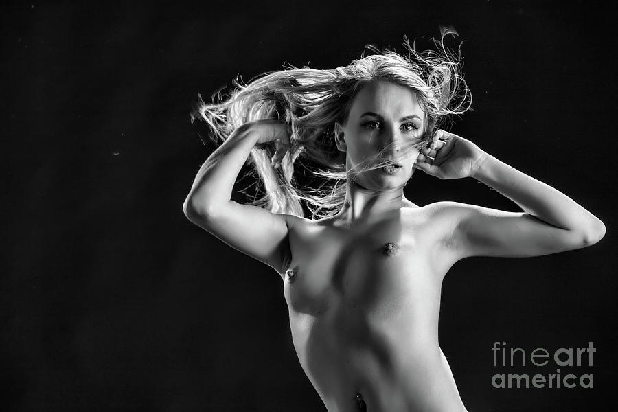 Black And White Photograph - 237.1869 Artistic Nude Girl in Black and white #2371869 by Kendree Miller