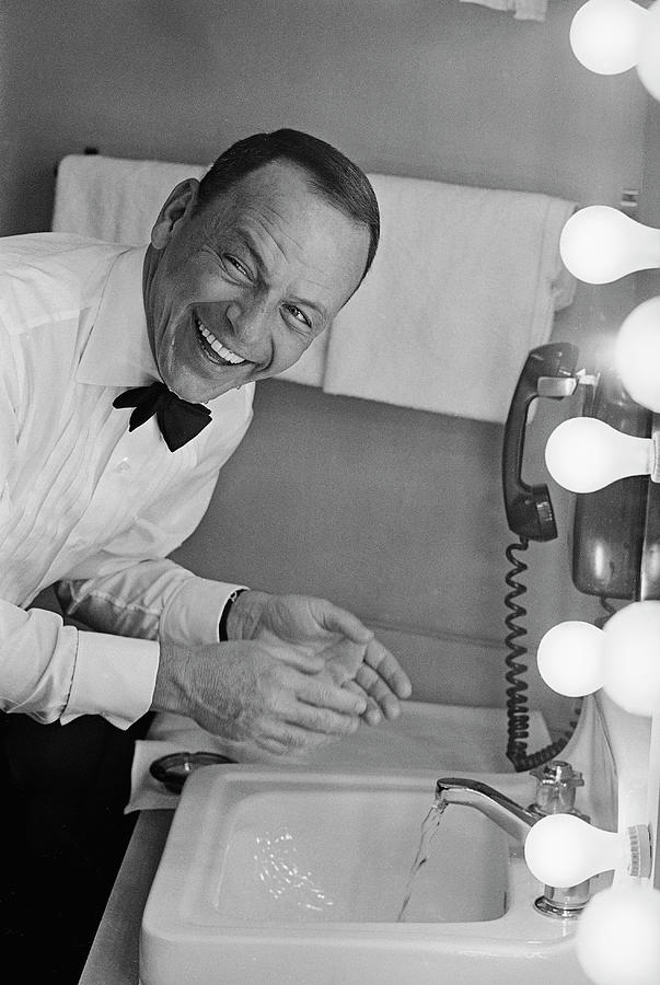 Frank Sinatra #25 Photograph by John Dominis
