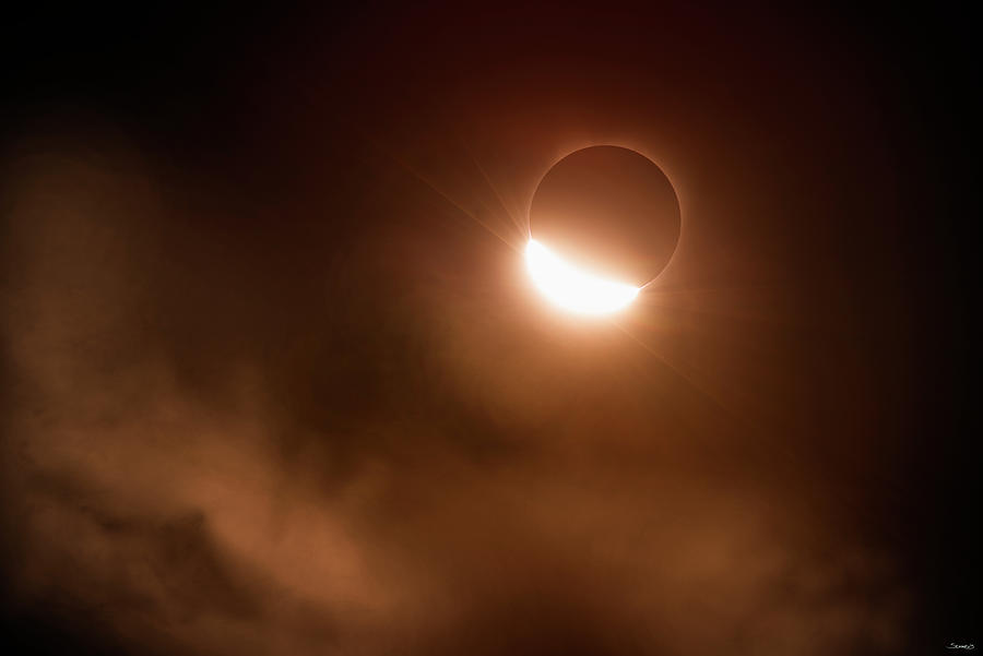 Eclipse Photograph - 263 Eclipse 2017 by Gordon Semmens
