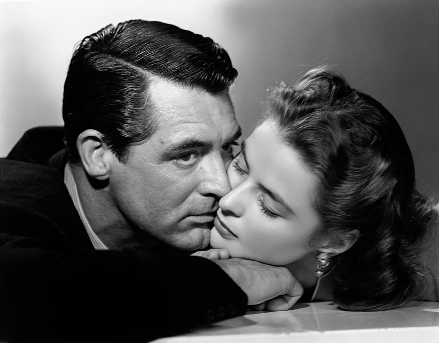 CARY GRANT and INGRID BERGMAN in NOTORIOUS -1946-. Photograph by Album ...