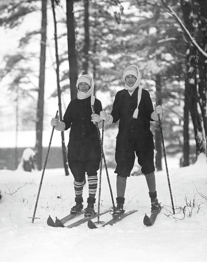 Cross Country Skiing #3 Photograph by Underwood Archives