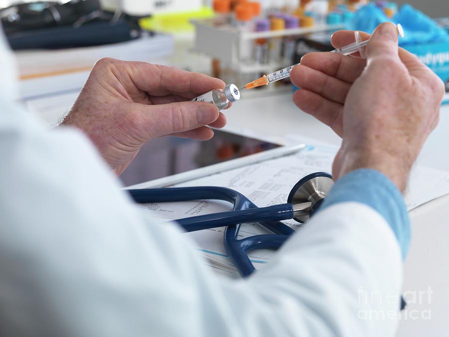 Doctor Preparing Injection #3 Photograph by Tek Image/science Photo Library