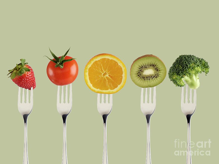 Tomato Photograph - Fresh Fruit And Vegetables On Forks #3 by Science Photo Library