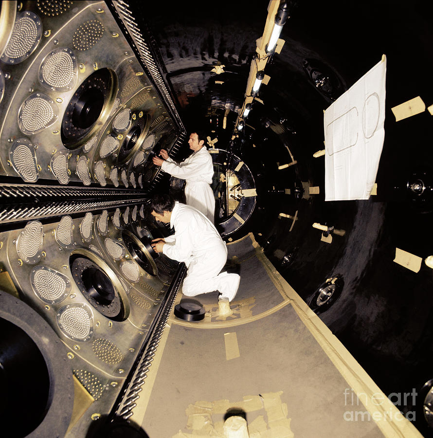 Gargamelle Bubble Chamber #3 Photograph by Cern/science Photo Library