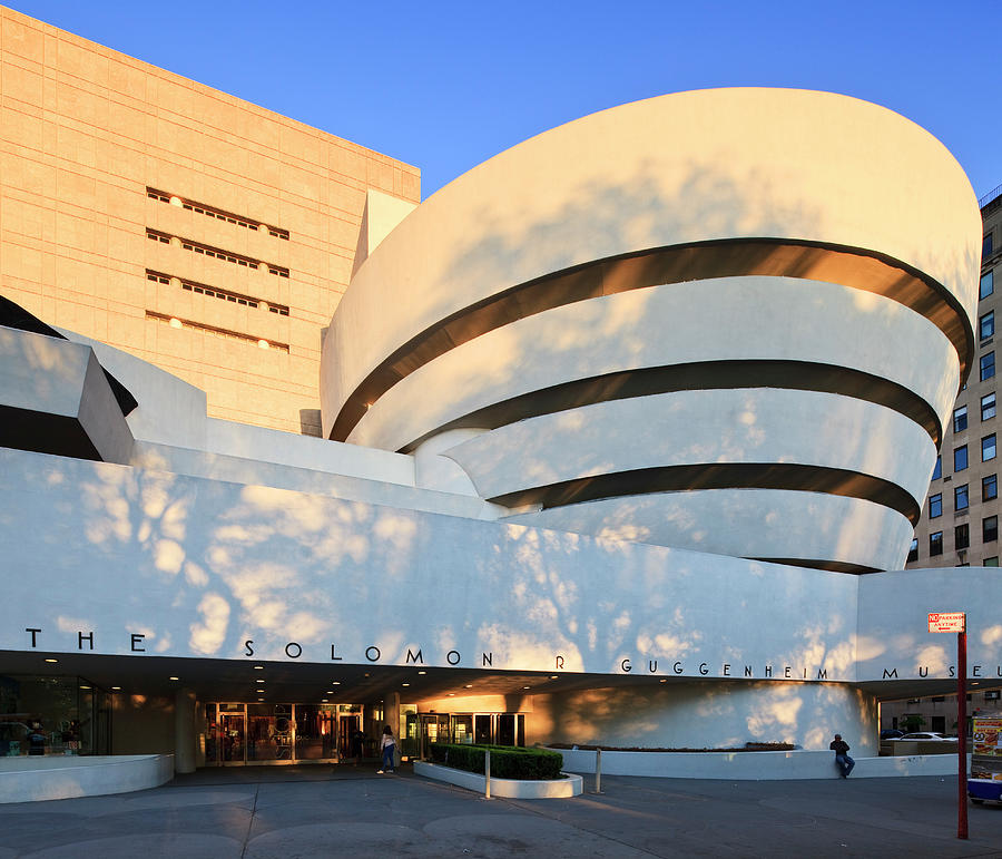 Guggenheim Museum, Nyc Digital Art by Luigi Vaccarella - Fine Art America