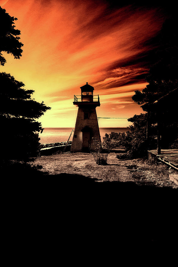 Hampton Lighthouse Photograph by Heidi Hirtle - Fine Art America