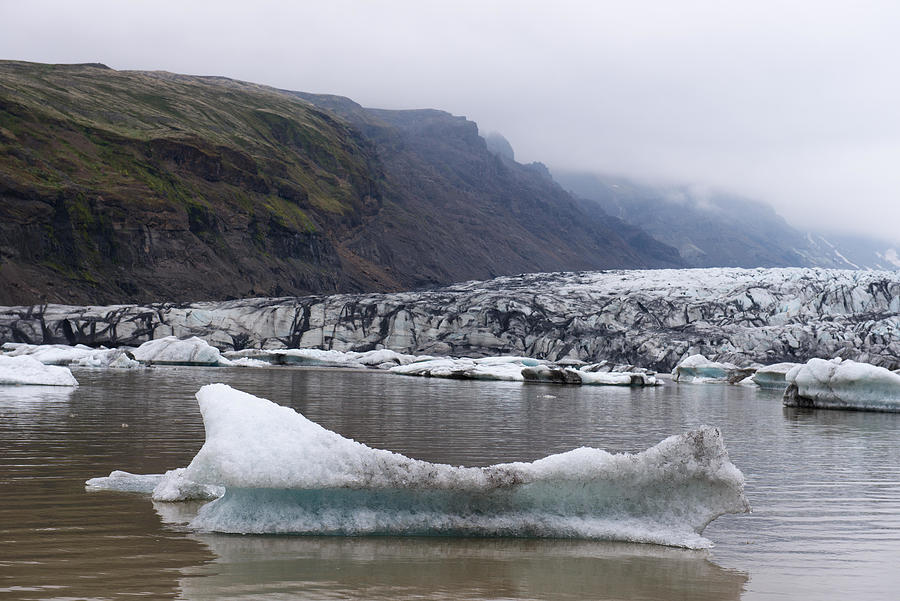 Nature Photograph - Icebergs In Fjallsarlon Glacial Lagoon #3 by Ivan Kmit