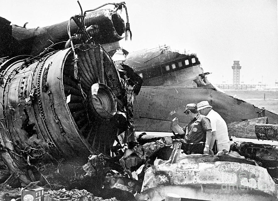 Investigators Examining Wreckage #3 Photograph by Bettmann