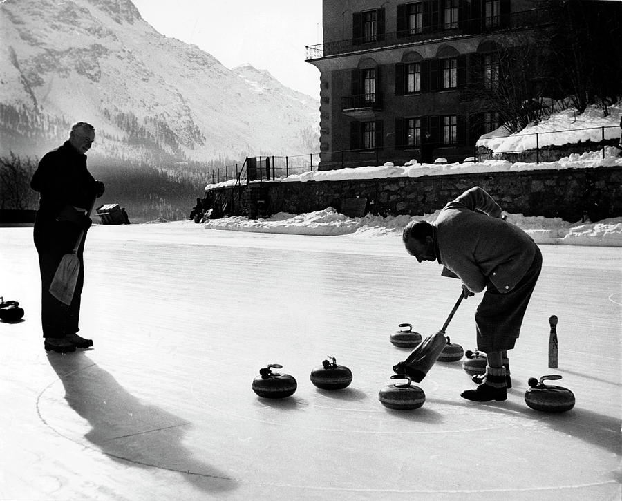 Sports Photograph - Saint Moritz, Switzerland #3 by Alfred Eisenstaedt