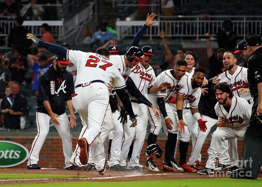 San Francisco Giants V Atlanta Braves Photograph by Kevin C. Cox San Francisco Giants V Atlanta Braves Photograph by Kevin C. Cox