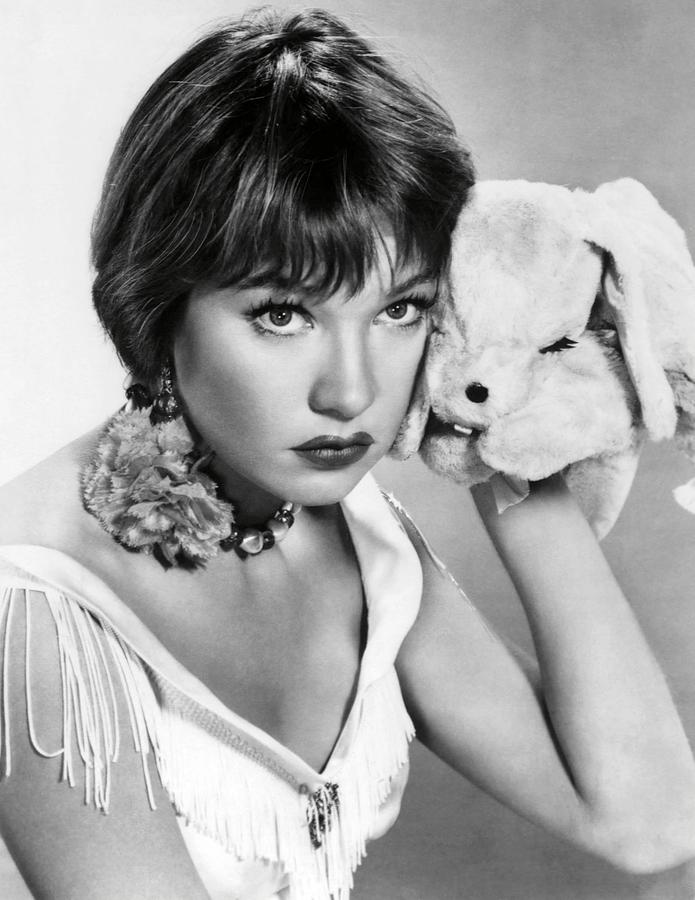 SHIRLEY MACLAINE in SOME CAME RUNNING -1958-. #3 Photograph by Album