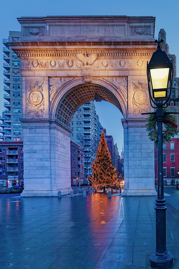 Washington Square Arch, Nyc #3 Digital Art by Lumiere