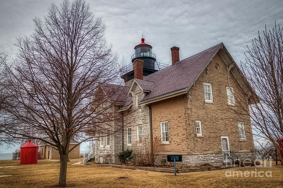 30 Mile Lighthouse  Photograph by Jim Lepard