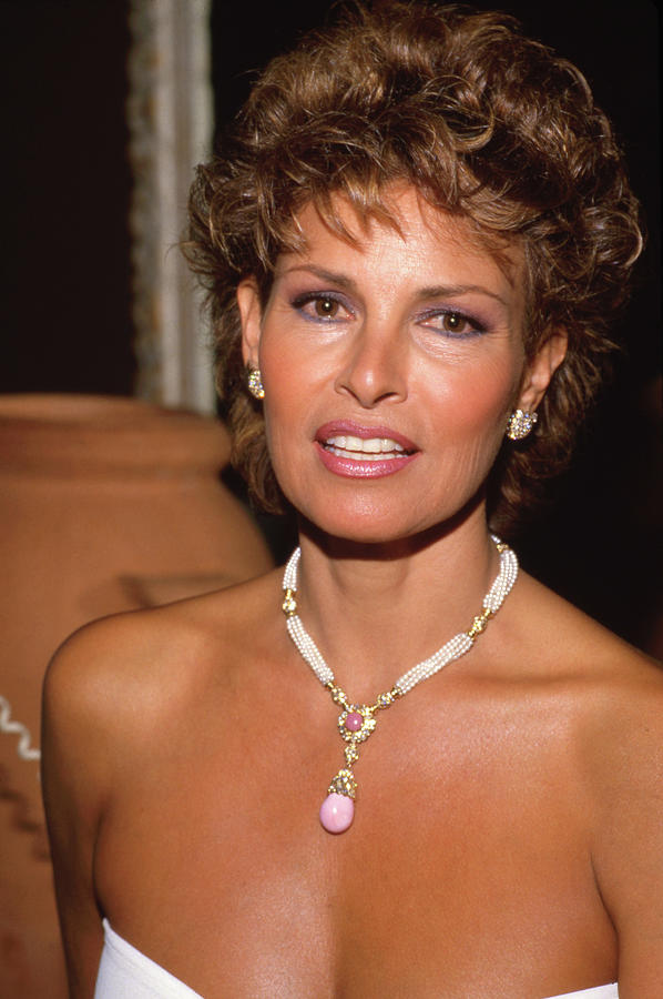 Raquel Welch #31 Photograph by Mediapunch