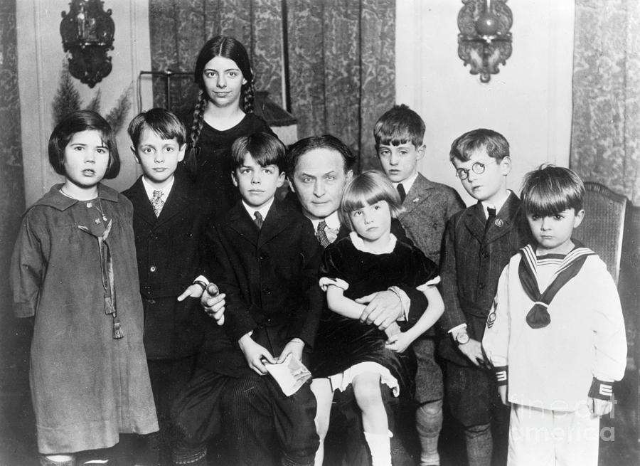 Harry Houdini #4 Photograph by Granger