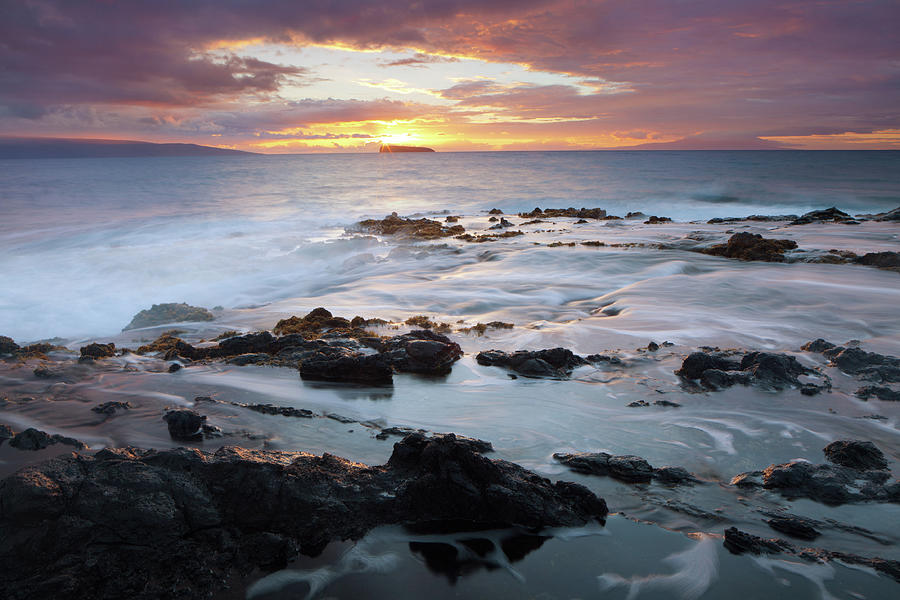 Idylic Maui Coastline - Hawaii #4 Photograph by Wingmar