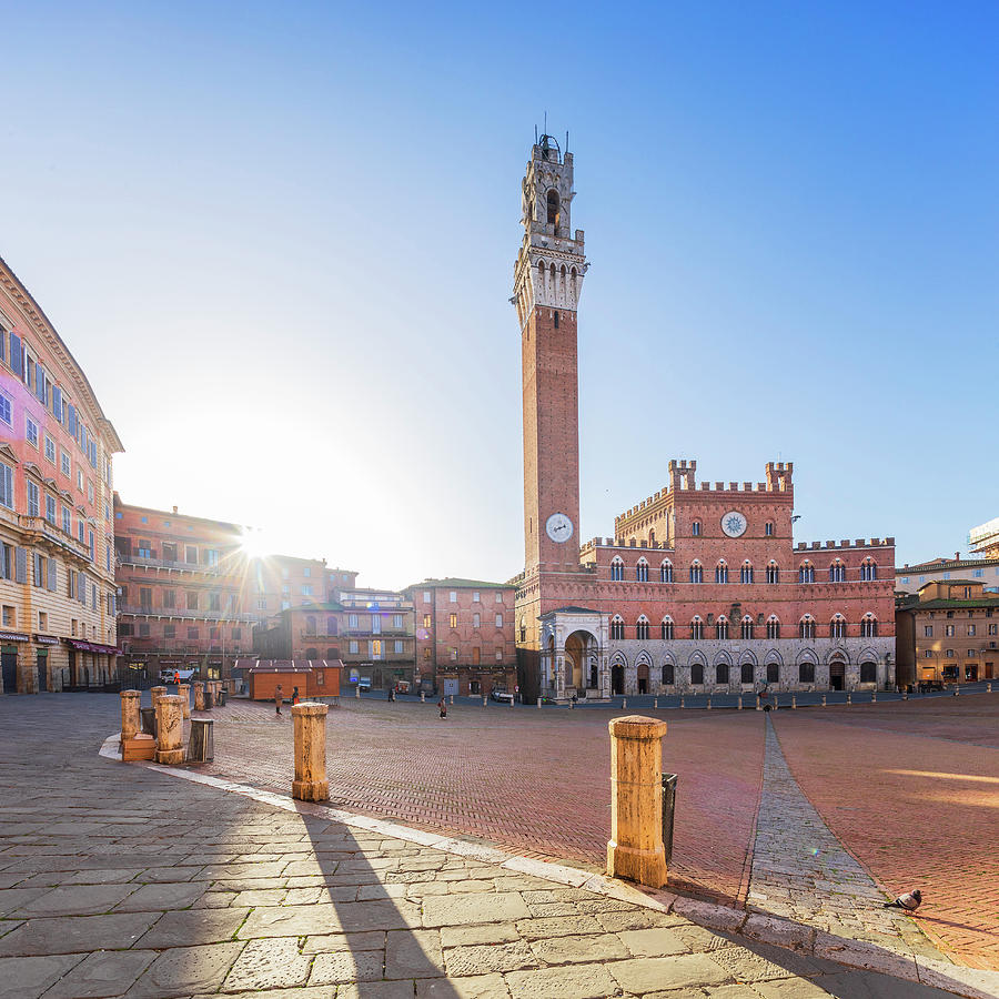 Italy, Tuscany, Siena District, Siena, Piazza Del Campo And Torre Del ...