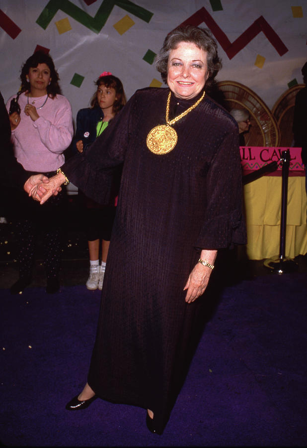 Laraine Day 4 by Mediapunch