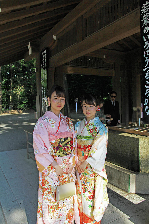Meiji Jingu Shrine - Tokyo, Japan Photograph by Richard Krebs
