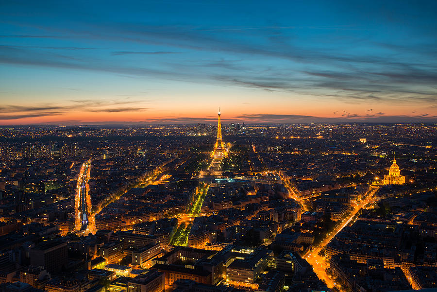 Paris, France - May 5, 2016 Beautiful Photograph By Prasit Rodphan 