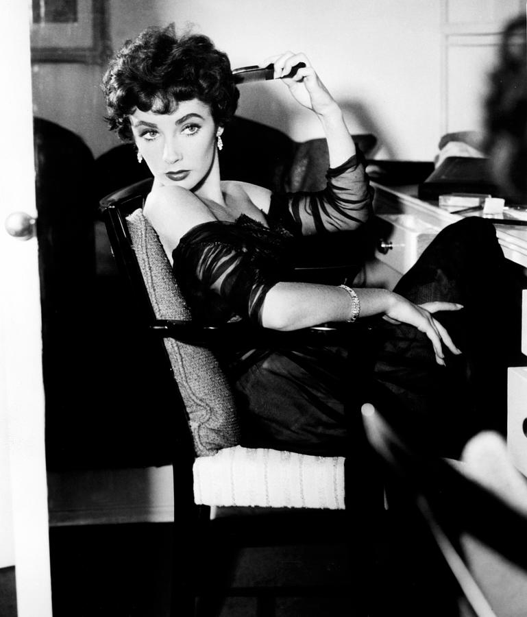 Portrait Of Elizabeth Taylor In The #4 Photograph by Api