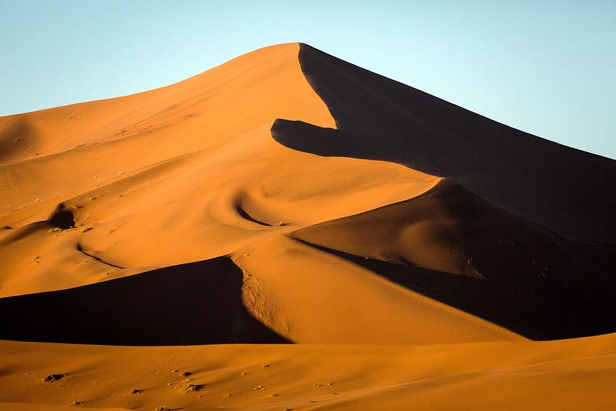 Abstract Photograph - Red Sand Dunes Under The Morning Light #4 by Ben McRae