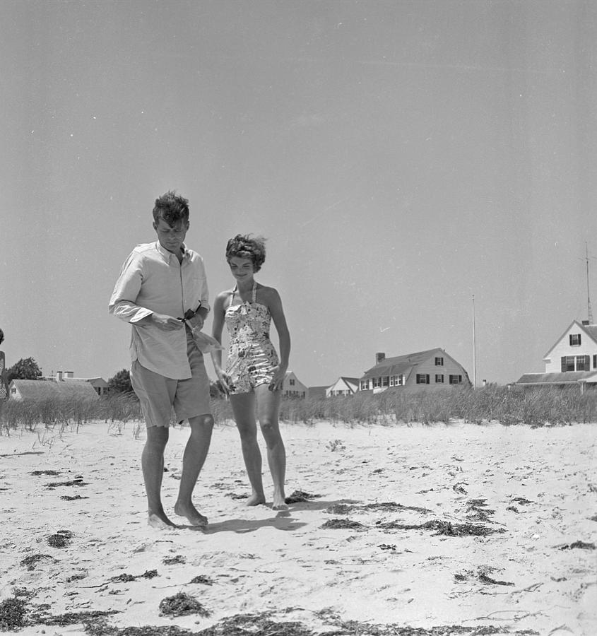 Senator Kennedy Goes A Courting #4 Photograph by Hy Peskin Archive
