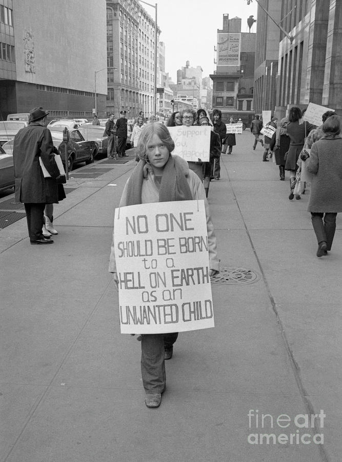 The Fight For Womens Reproductive Rights #4 Photograph by Bettmann