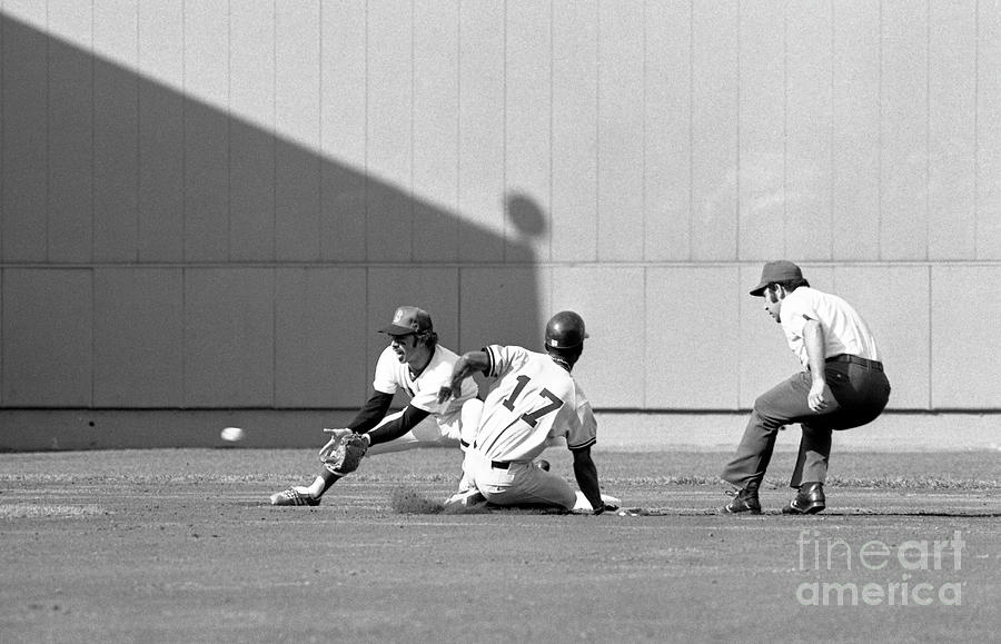 Yankees Versus The Red Sox #4 Photograph by Bettmann