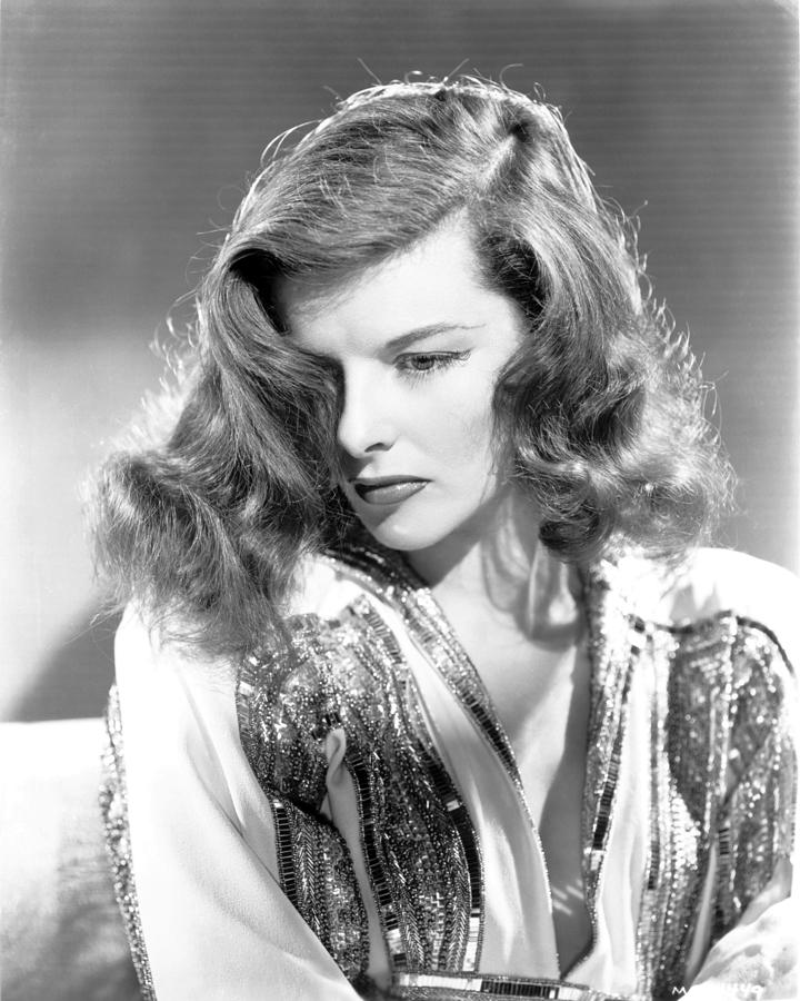 Close-up Of Katharine Hepburn #43 Photograph by Globe Photos - Fine Art ...