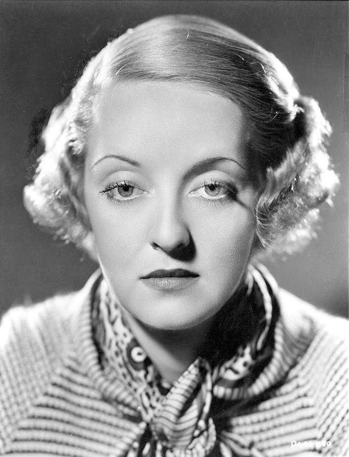 Bette Davis Photograph by Movie Star News - Fine Art America