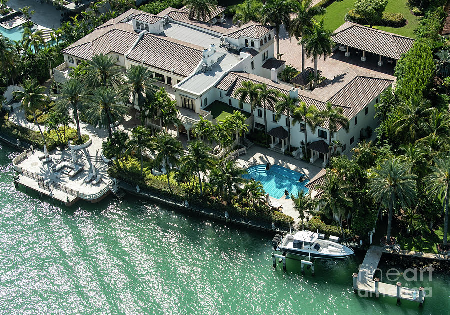 46 W Star Island Dr Miami Beach Aerial Photograph by David Oppenheimer
