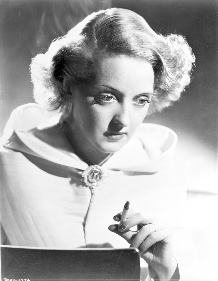 Bette Davis Photograph by Movie Star News - Fine Art America