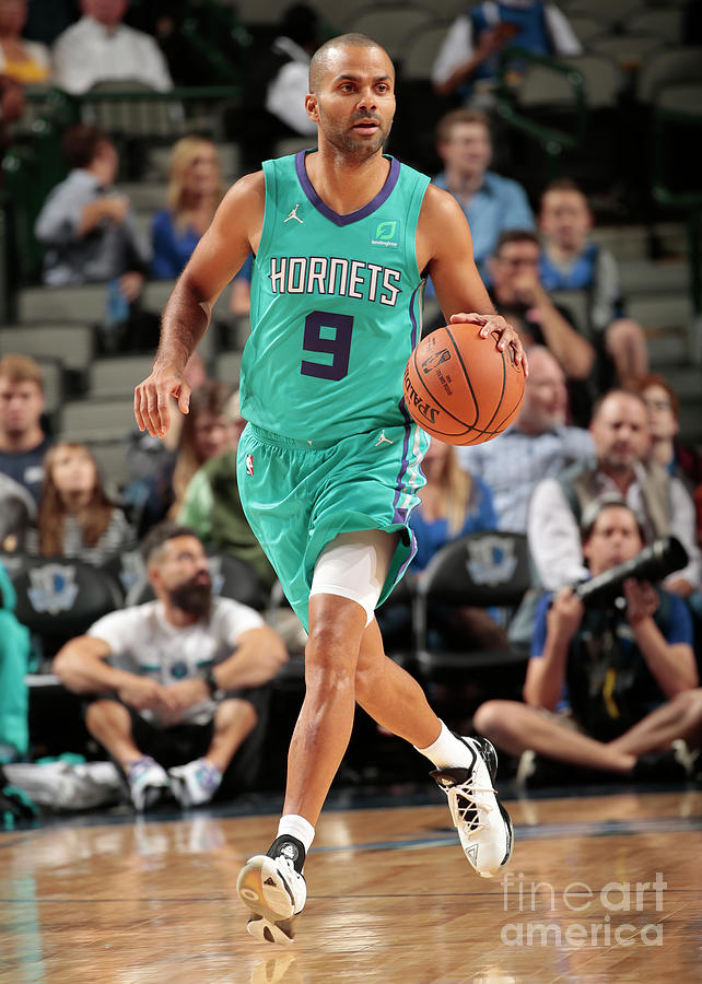 Charlotte Hornets V Dallas Mavericks Photograph by Glenn James Charlotte Hornets V Dallas Mavericks Photograph by Glenn James