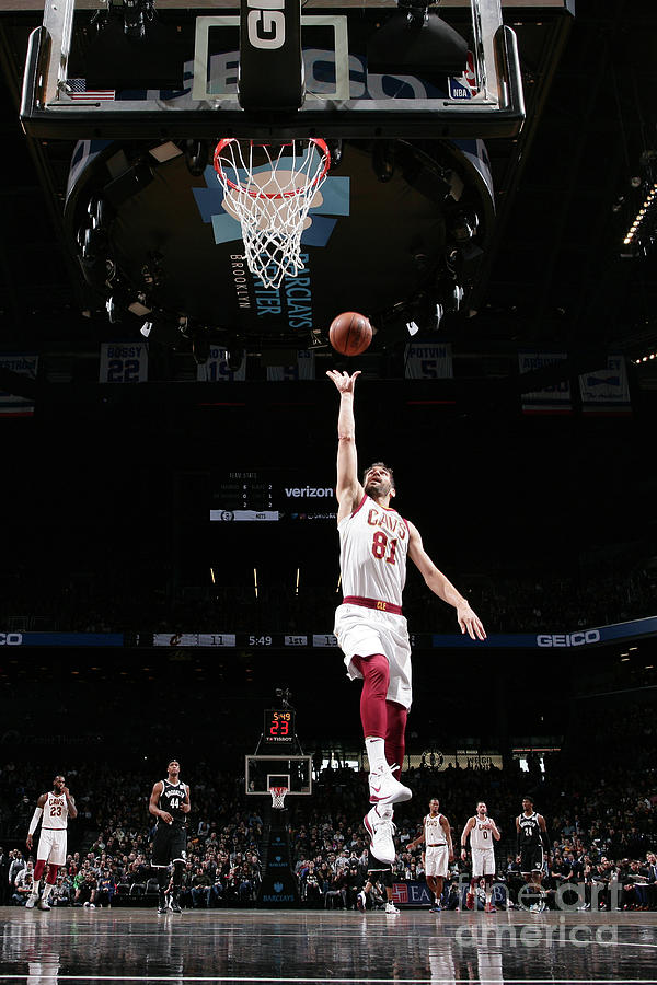 Cleveland Cavaliers V Brooklyn Nets Photograph by Nathaniel S. Butler